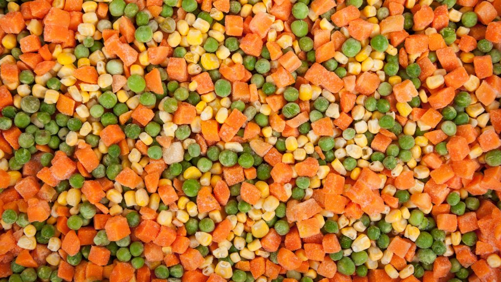 Mélange de carottes, petits pois et maïs surgelés